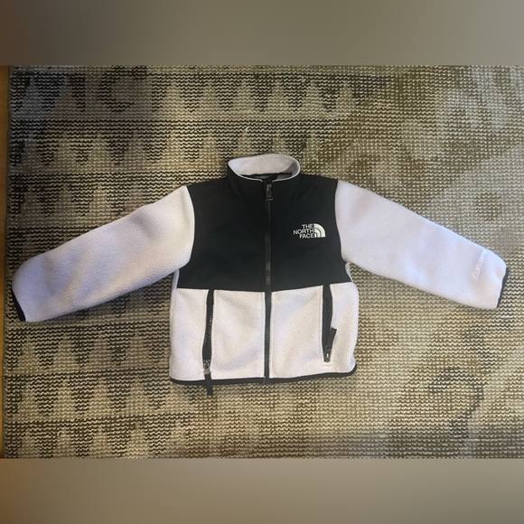 The North Face Kids Jacket - Black and White - Picture 1 of 4